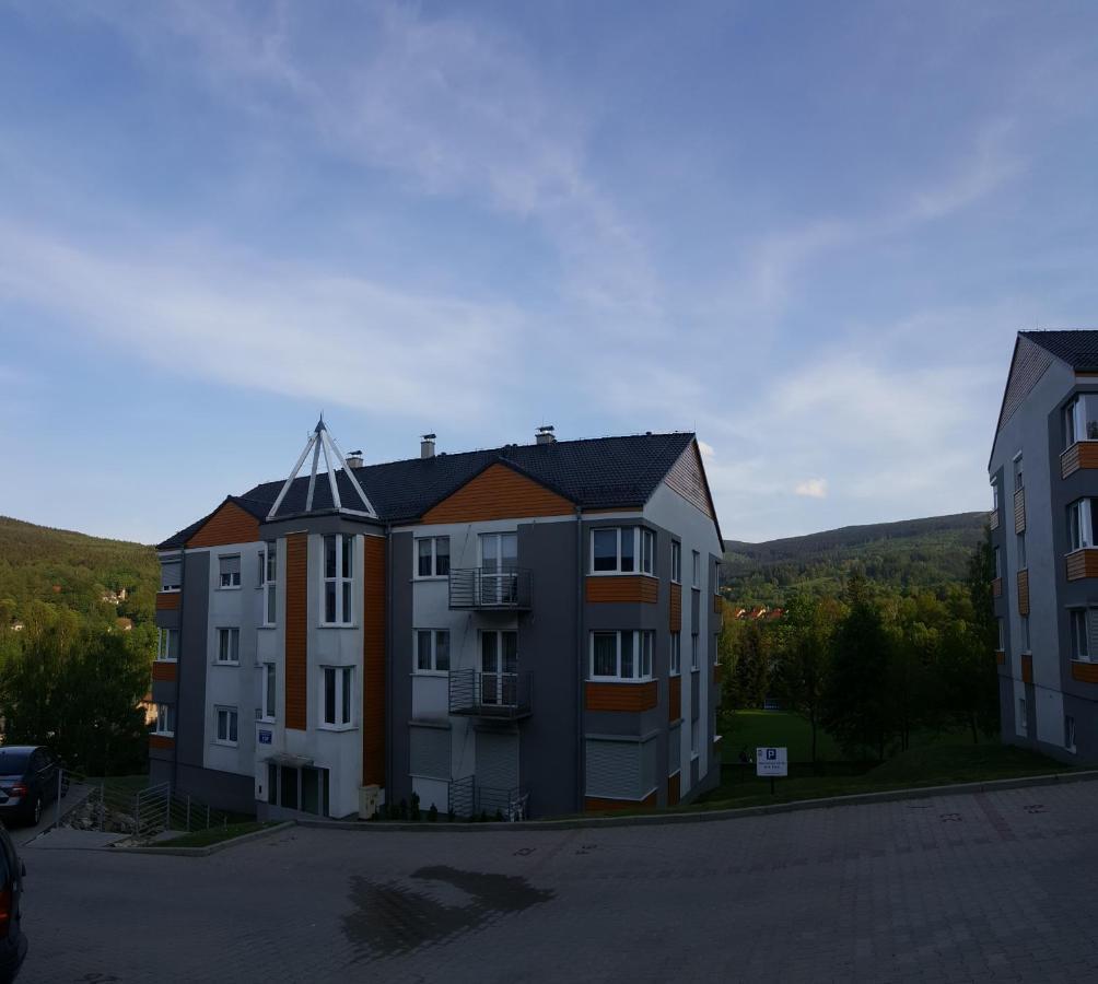 Apartament Zielony Zakatek Swieradow-Zdroj Luaran gambar